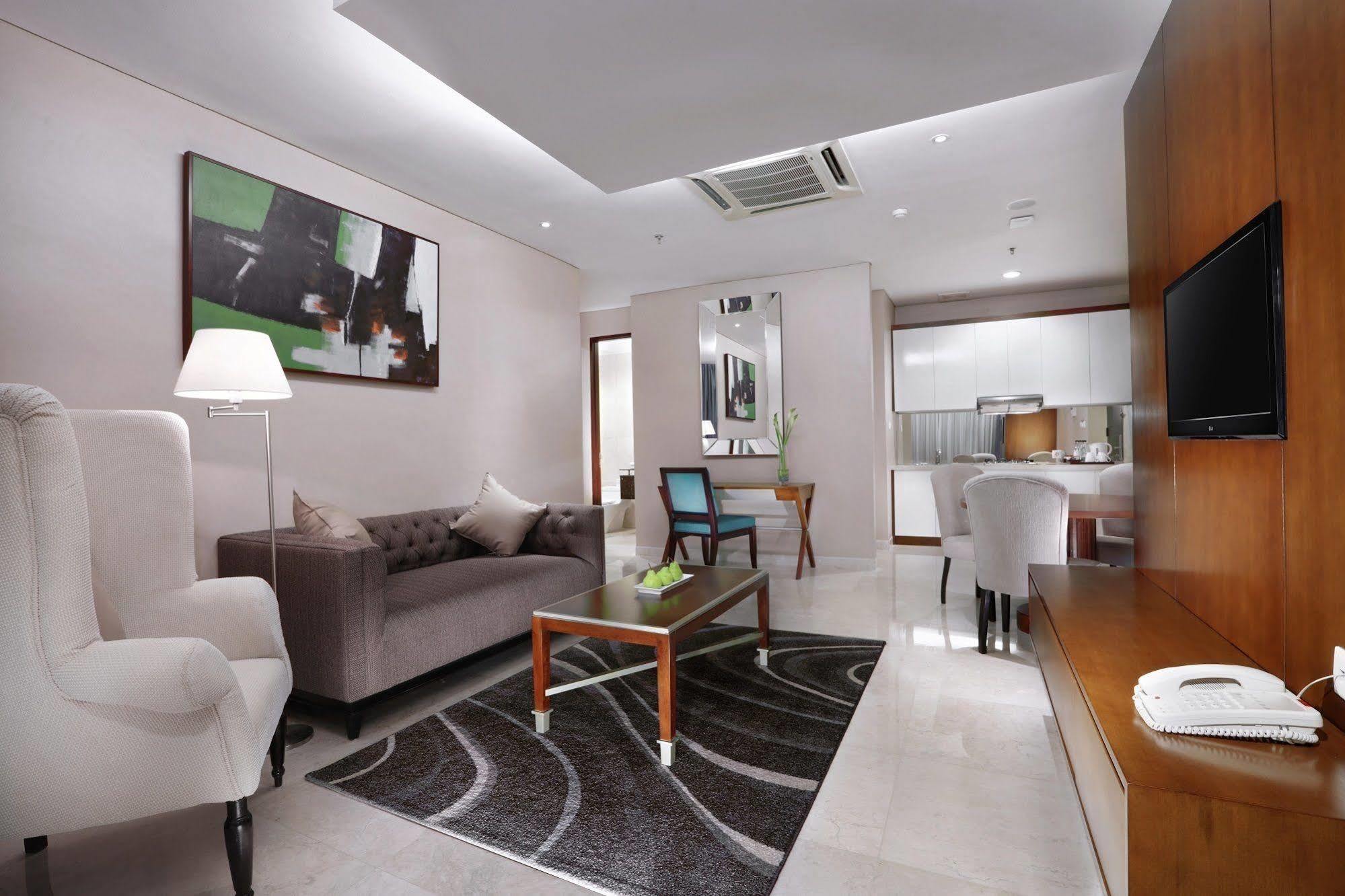 The Grove Suites By Grand Aston Jakarta Eksteriør billede